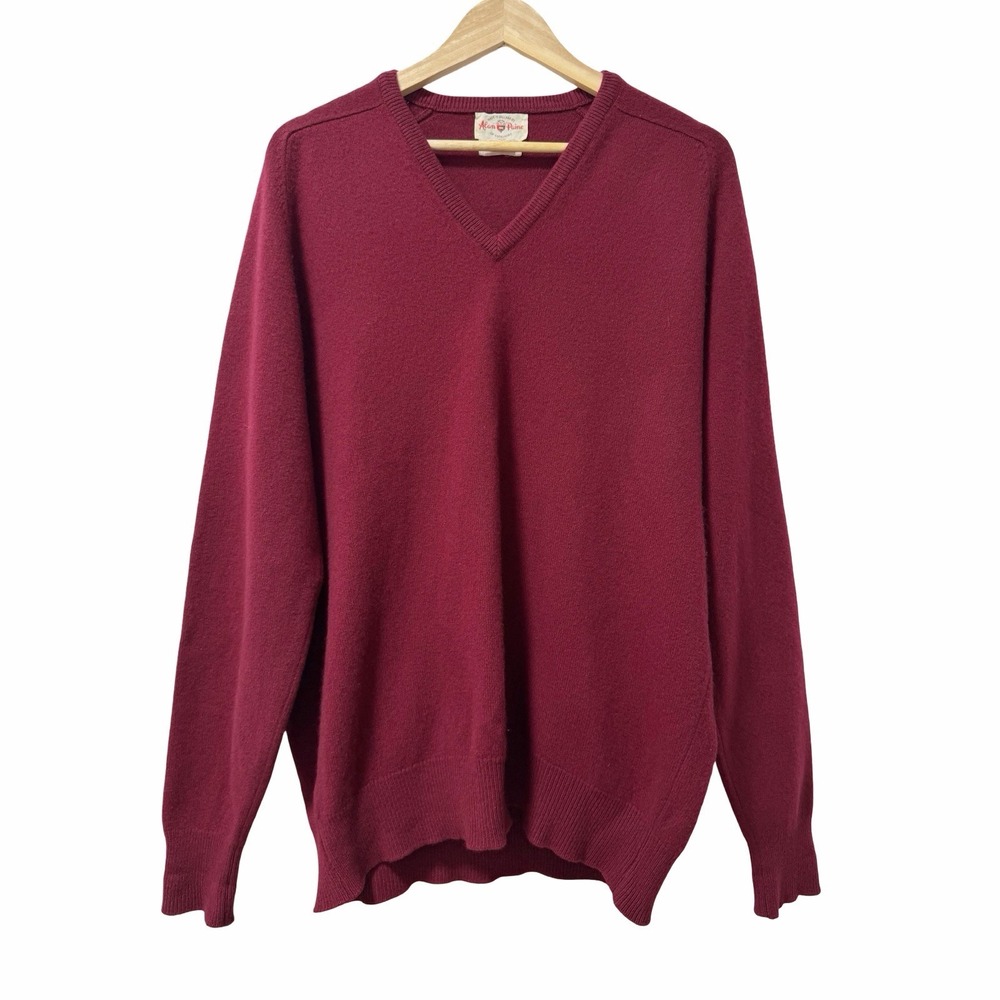 Vintage Alan Paine England 100% Cashmere V Neck Sweater Mens Size 46/ XL Red